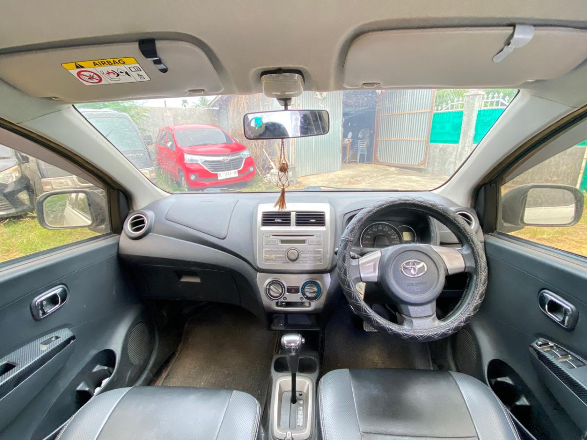 TOYOTA  AGYA  1.0 G