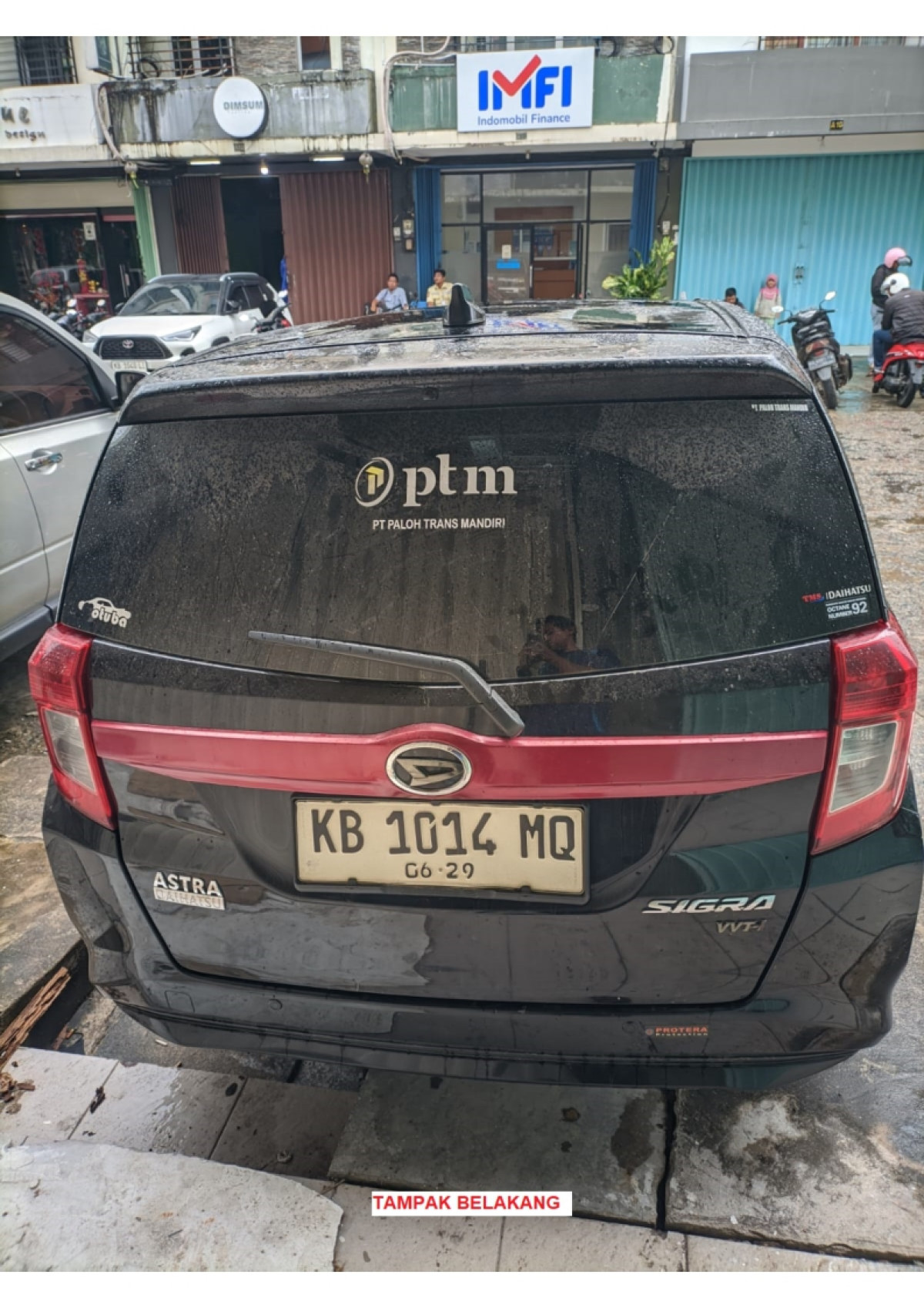 DAIHATSU  SIGRA  M