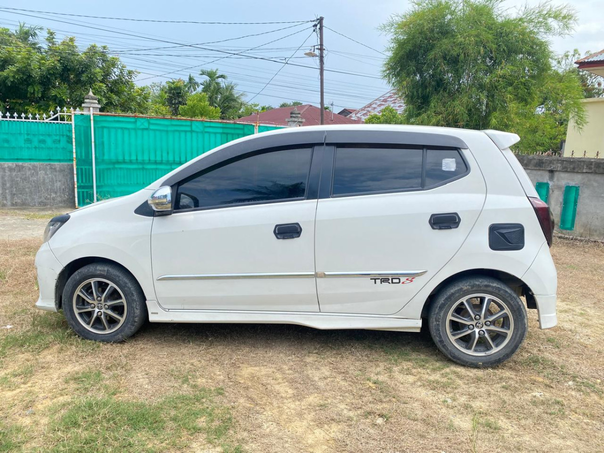 TOYOTA  AGYA  1.0 G