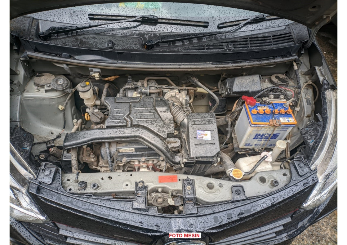 DAIHATSU  SIGRA  M