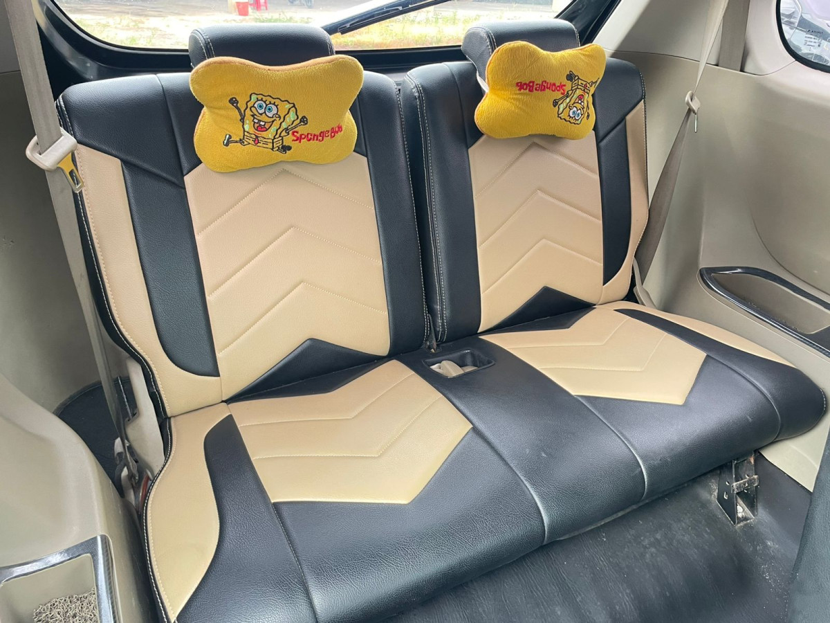 DAIHATSU XENIA