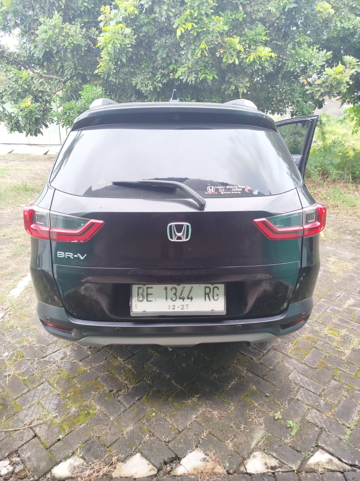 HONDA  BRV BR-V DG3 1.5 L E