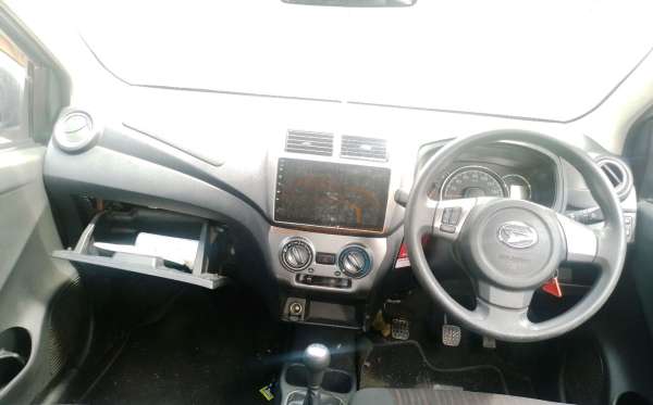 DAIHATSU AYLA 1.2R