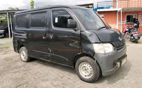 DAIHATSU GRAN MAX