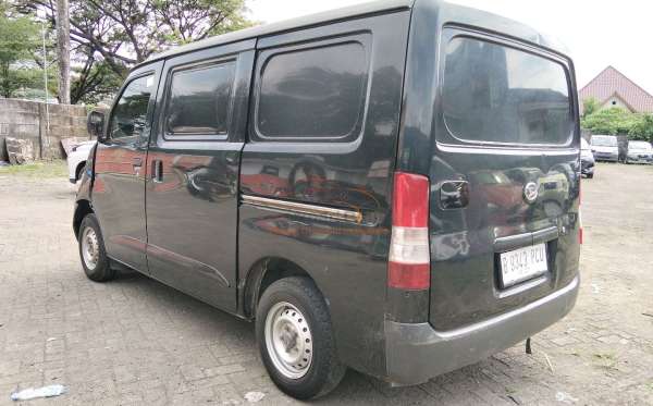 DAIHATSU GRAN MAX