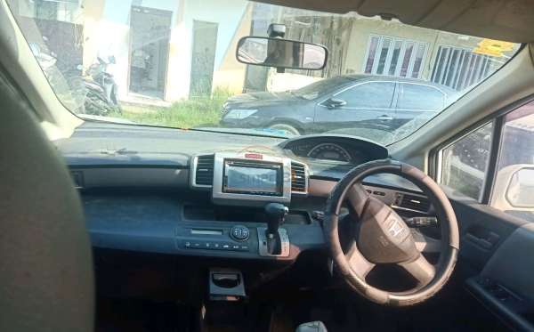 HONDA FREED GB3 1.5 E