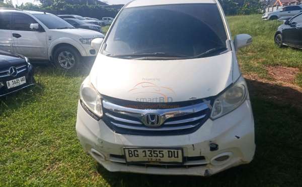 HONDA FREED GB3 1.5 E