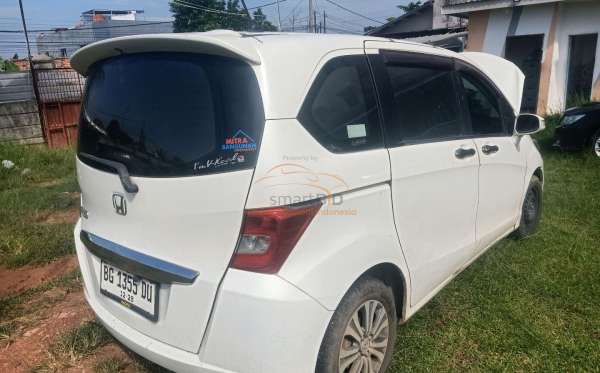 HONDA FREED GB3 1.5 E