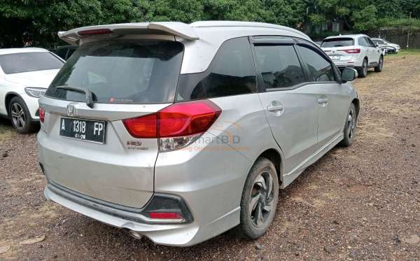 HONDA  MOBILIO  DD4 1.5 RS