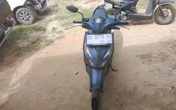 HONDA  BEAT