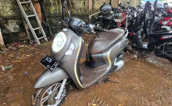 HONDA SCOOPY