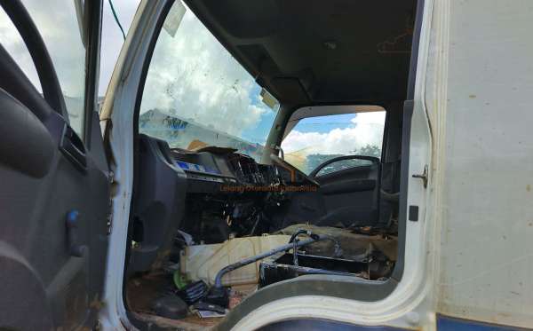 ISUZU  FVZ34 U