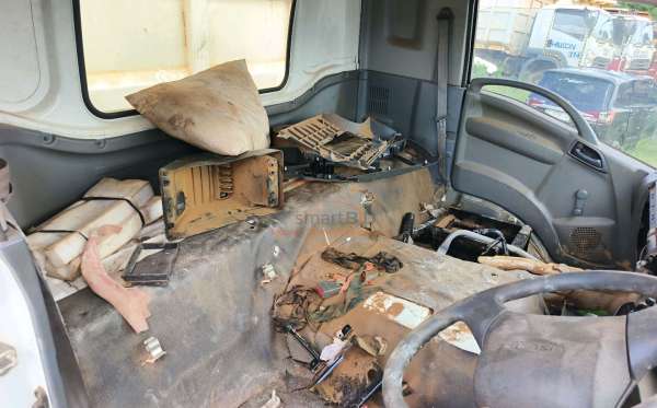 ISUZU  FVZ34 U
