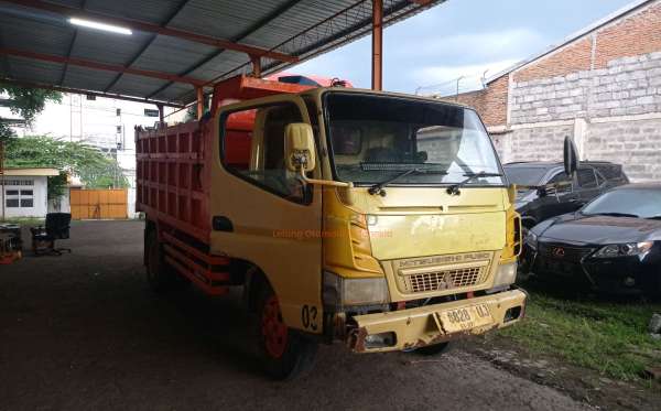 MITSUBISHI  FE  74 HDV
