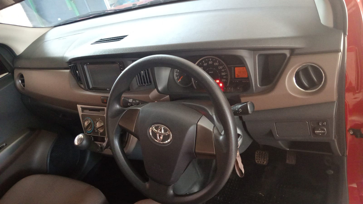 TOYOTA  CALYA  1.2 G M/T