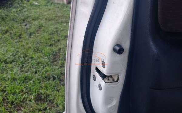 TOYOTA AVANZA