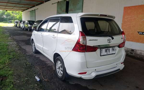 TOYOTA AVANZA