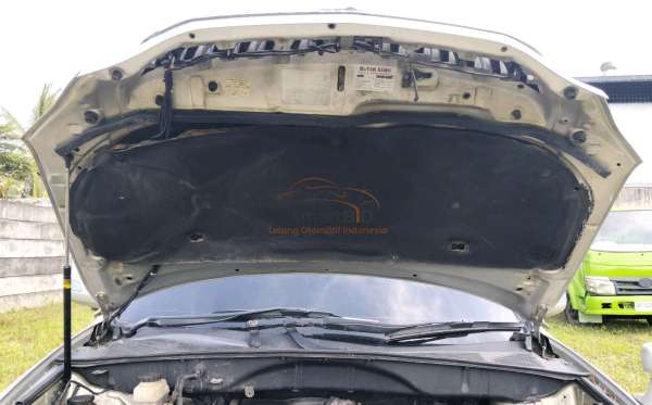 TOYOTA  HARRIER  3.0