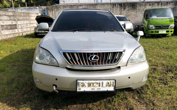 TOYOTA  HARRIER  3.0