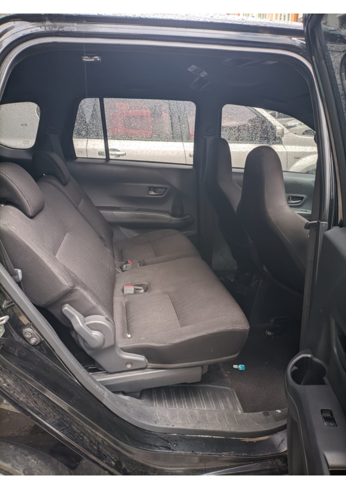 DAIHATSU  SIGRA  M