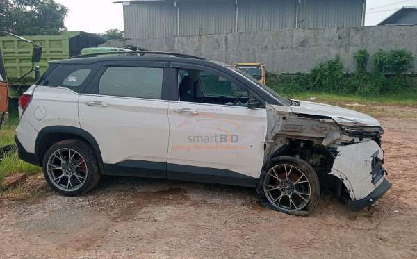 WULING Almaz 1.5LT LUX + SC CVT (4X2) A/T