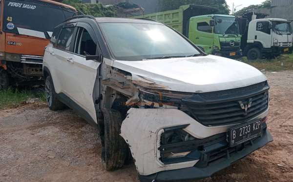 WULING Almaz 1.5LT LUX + SC CVT (4X2) A/T