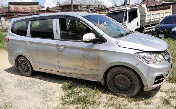 WULING  CONFERO  1.5 (4X2)