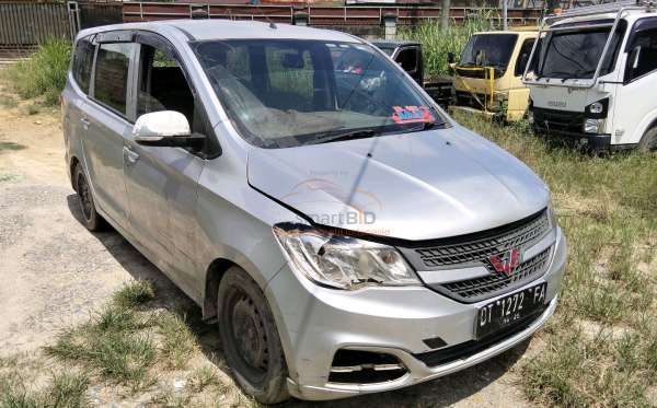 WULING  CONFERO  1.5 (4X2)