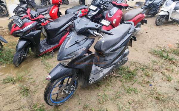HONDA  BEAT