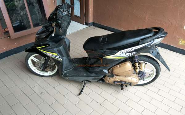 HONDA  BEAT