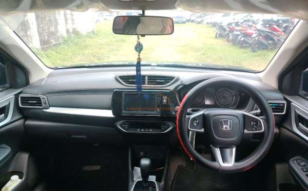 HONDA BR-V DG3 1.5 L E