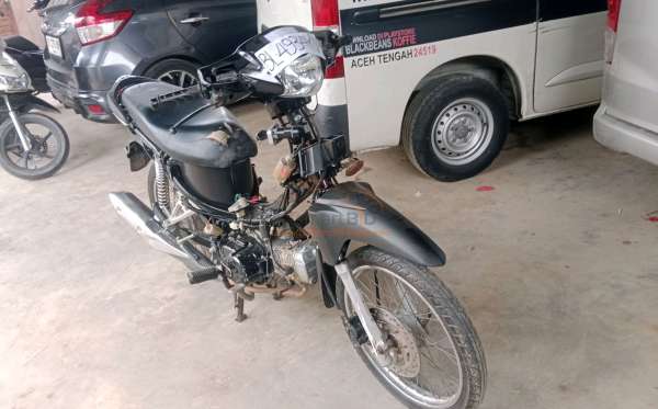 HONDA REVO X