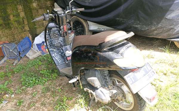 HONDA SCOOPY STYLISH