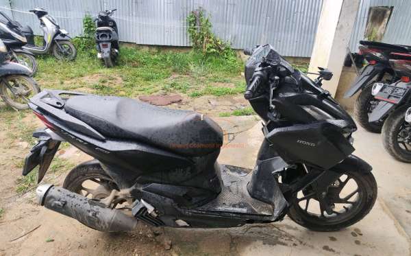 HONDA  VARIO 160