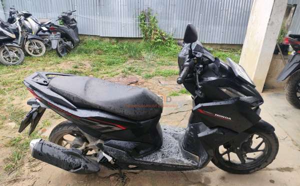 HONDA  VARIO 160