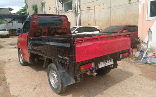 SUZUKI  CARRY MEGA  P.U