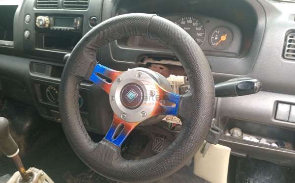 SUZUKI  CARRY MEGA  P.U