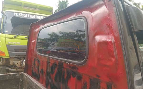 SUZUKI  CARRY MEGA  P.U