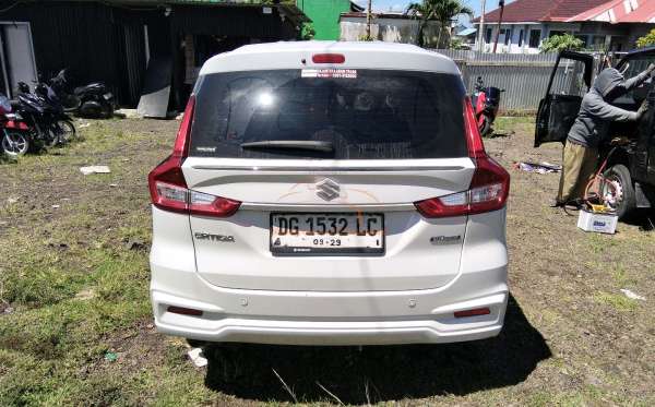 SUZUKI  ERTIGA  HX