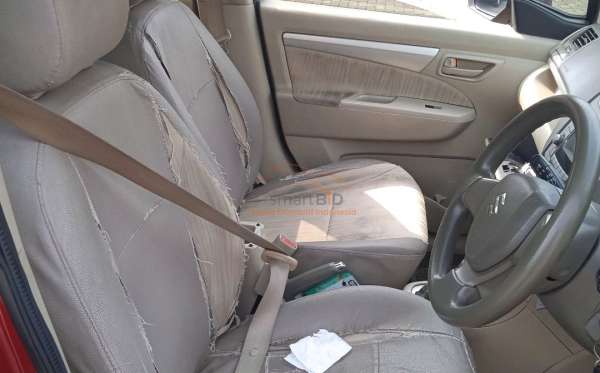 SUZUKI ERTIGA