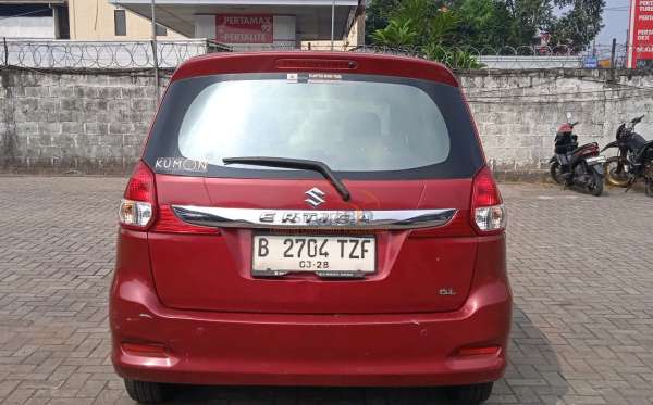 SUZUKI ERTIGA