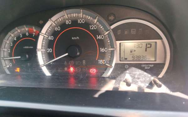 TOYOTA AVANZA VELOZ