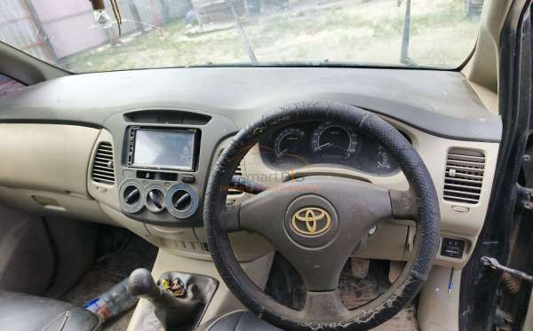TOYOTA KIJANG INNOVA G