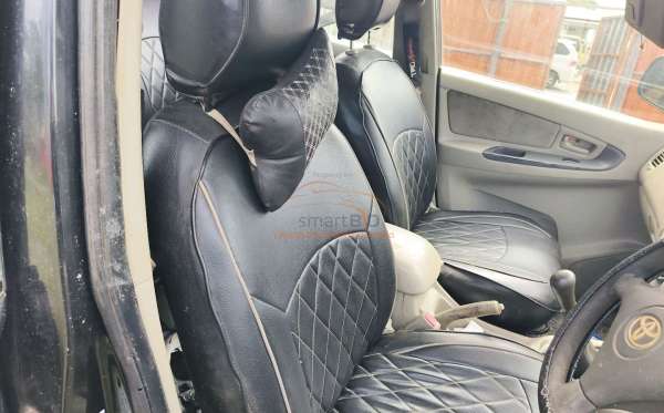 TOYOTA KIJANG INNOVA G