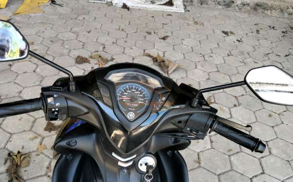 YAMAHA JUPITER Z1
