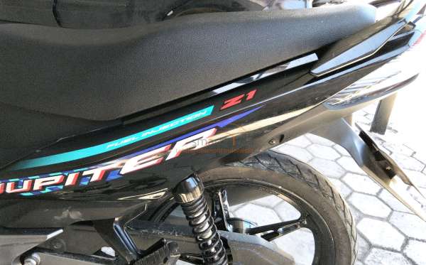 YAMAHA JUPITER Z1