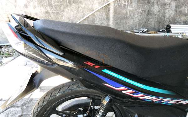 YAMAHA JUPITER Z1