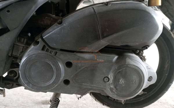 YAMAHA LEXI