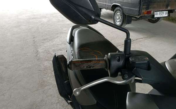 YAMAHA LEXI
