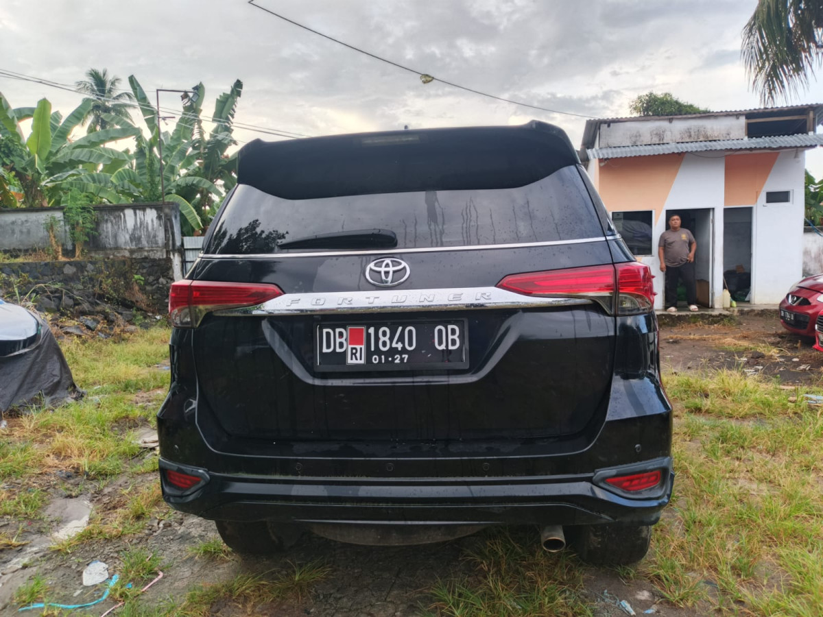 TOYOTA FORTUNER 2.7 SRZ